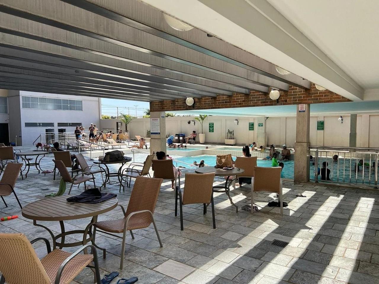 Piazza Diroma Com Acesso Ao Acqua Park Em Caldas Novas Εξωτερικό φωτογραφία